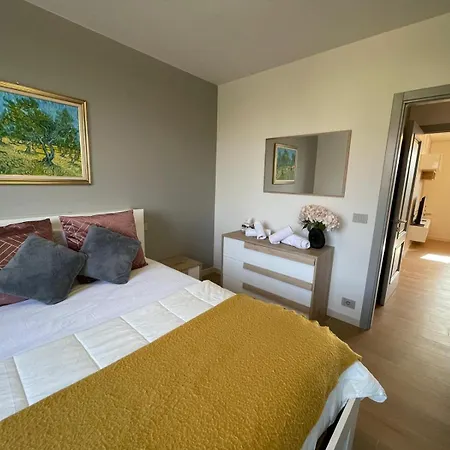 Flat In San Gregorio With Pool Appartamento