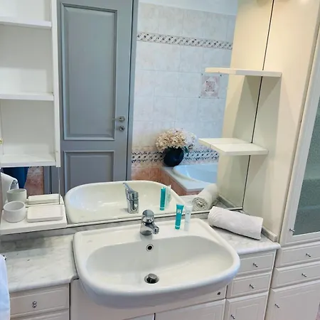 Flat In San Gregorio With Pool Apartment Melazzo