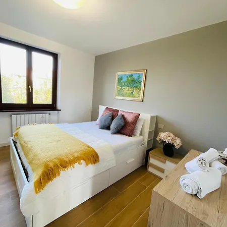 Flat In San Gregorio With Pool *