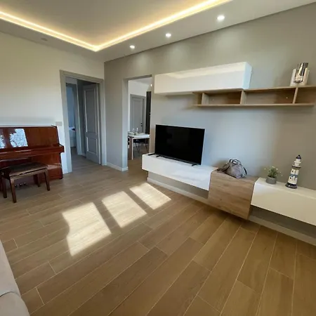 Flat In San Gregorio With Pool Appartamento