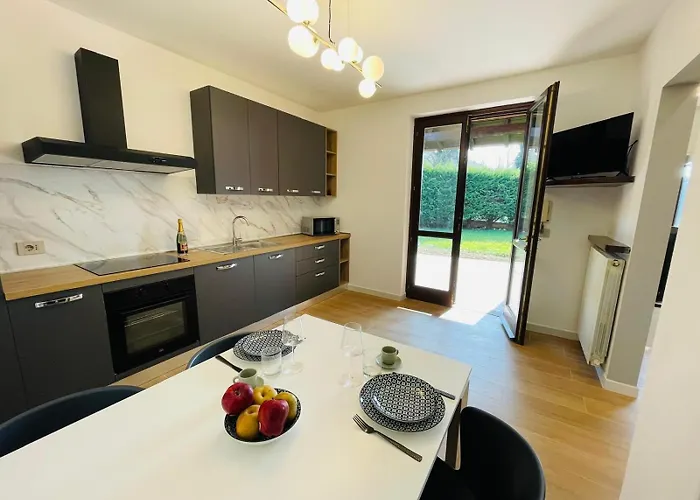 شقة Flat In San Gregorio With Pool Melazzo